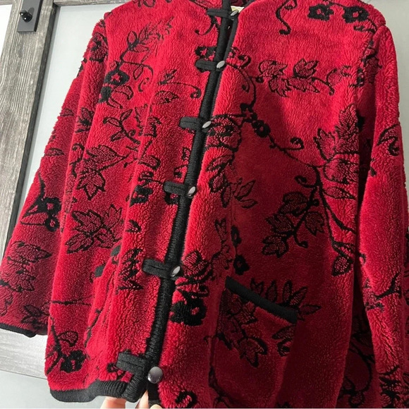 Vintage Tally-Ho Deep Red Floral Leaves Jacket Kimono Style Button Down Small - Picture 9 of 9